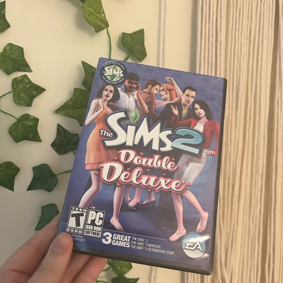 LOT: All My Sims 2 Games (Double Deluxe, University, Seasons, and more!) - Picture 2 of 14
